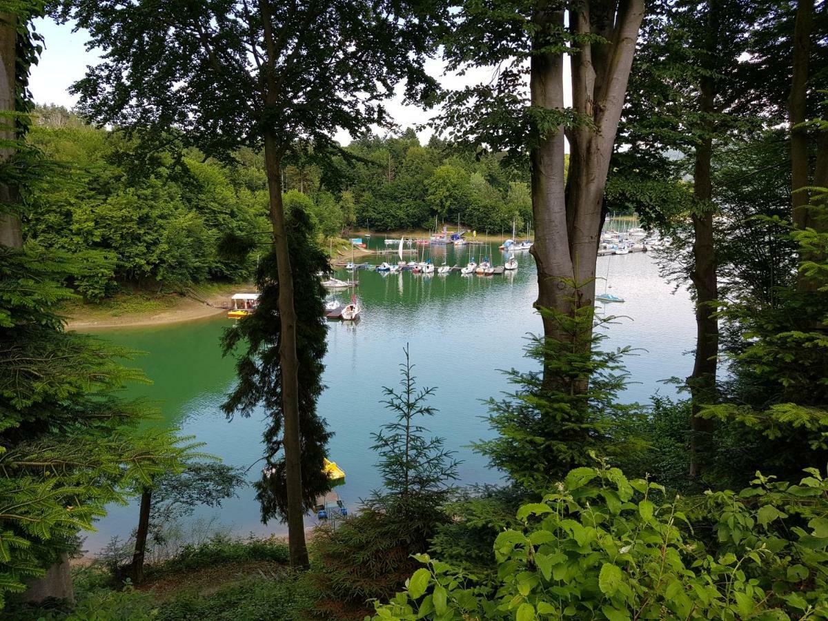 Caloroczne Domki Nad Zatoka Polanczyk Luaran gambar